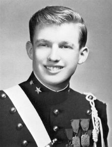 Donald Trump Academia Militar de Nueva York